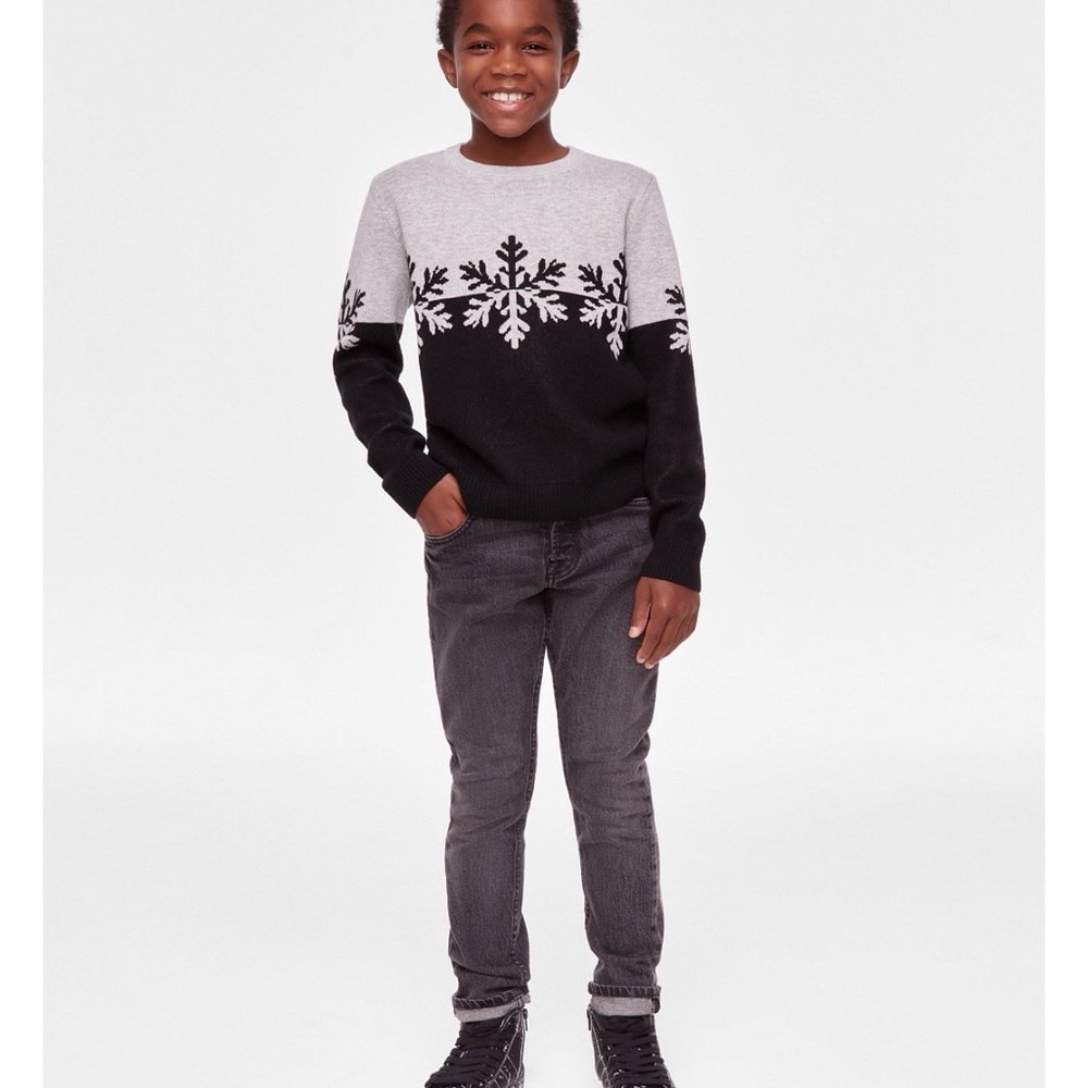 Black and Gray Snowflake Sweater